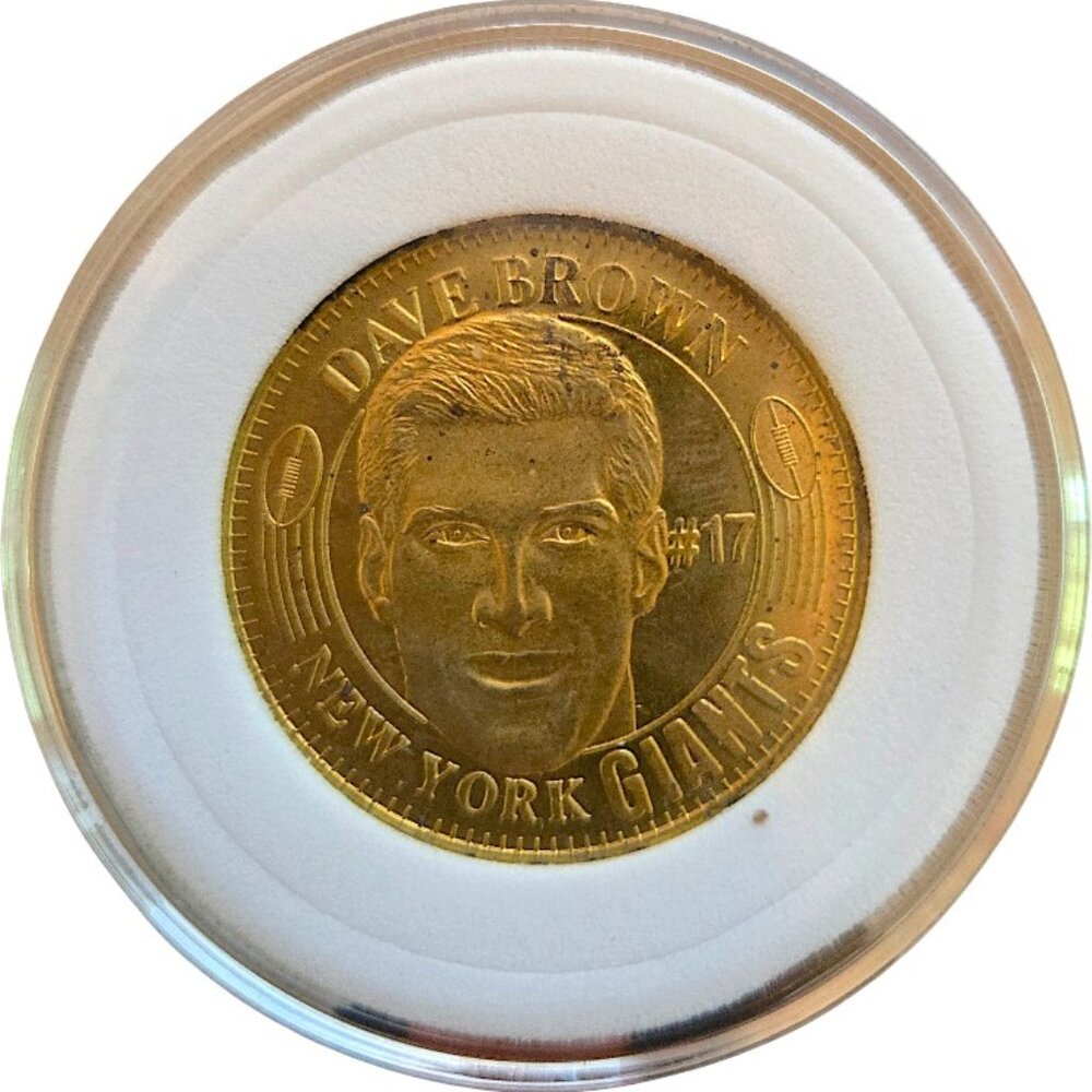 Dave Brown #17 New York Giants 1996 Pinnacle QB Club Vintage NFL Coin